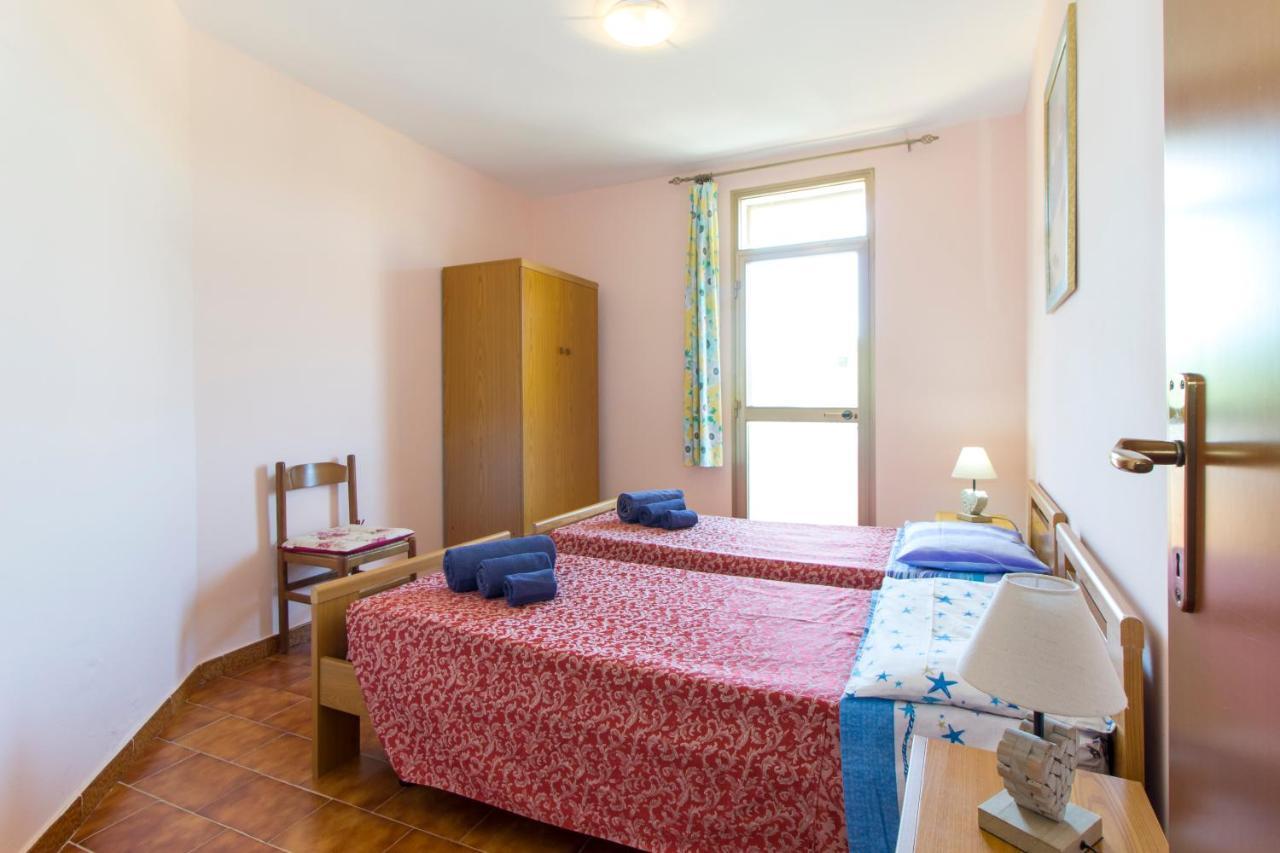 Appartamenti In Villa Con Ampio Giardino Esterno 포사타 외부 사진
