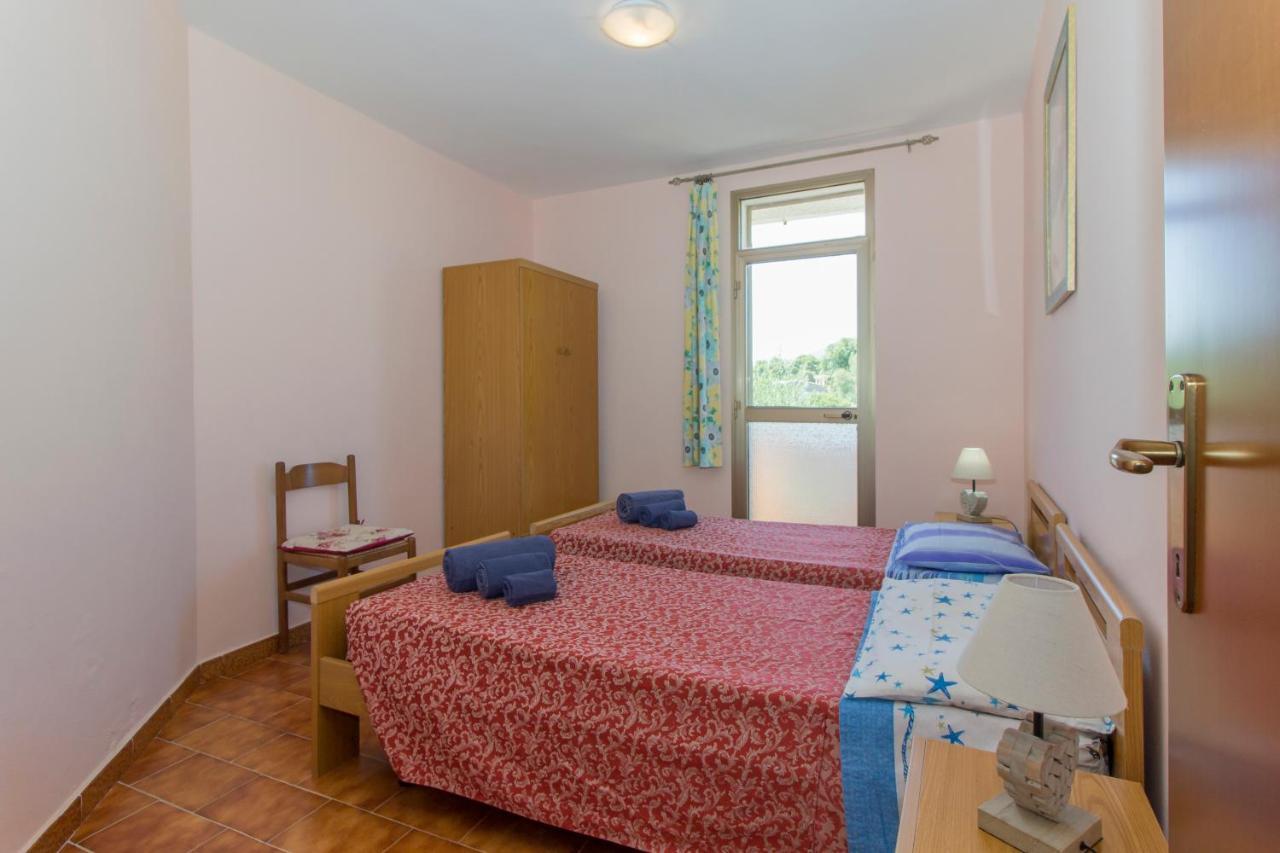 Appartamenti In Villa Con Ampio Giardino Esterno 포사타 외부 사진