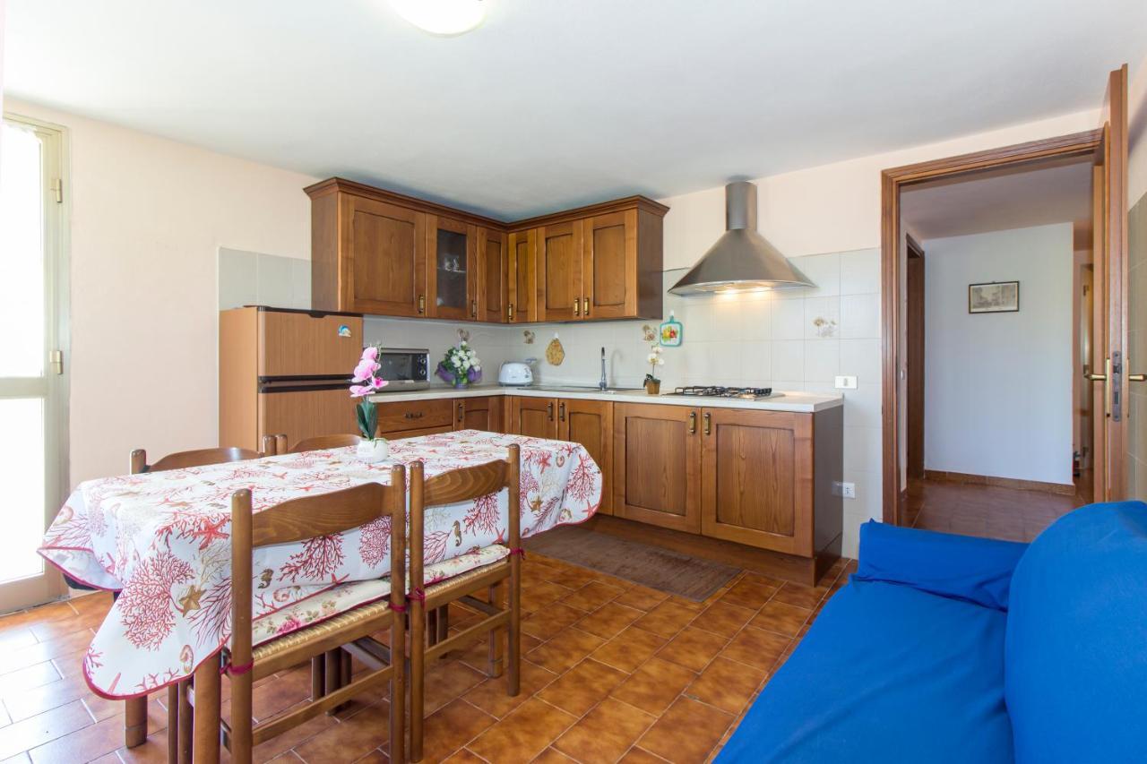 Appartamenti In Villa Con Ampio Giardino Esterno 포사타 외부 사진