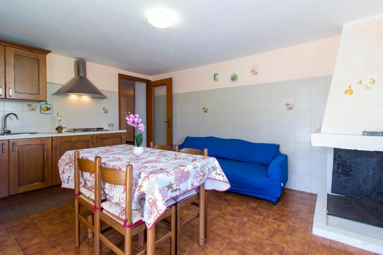 Appartamenti In Villa Con Ampio Giardino Esterno 포사타 외부 사진