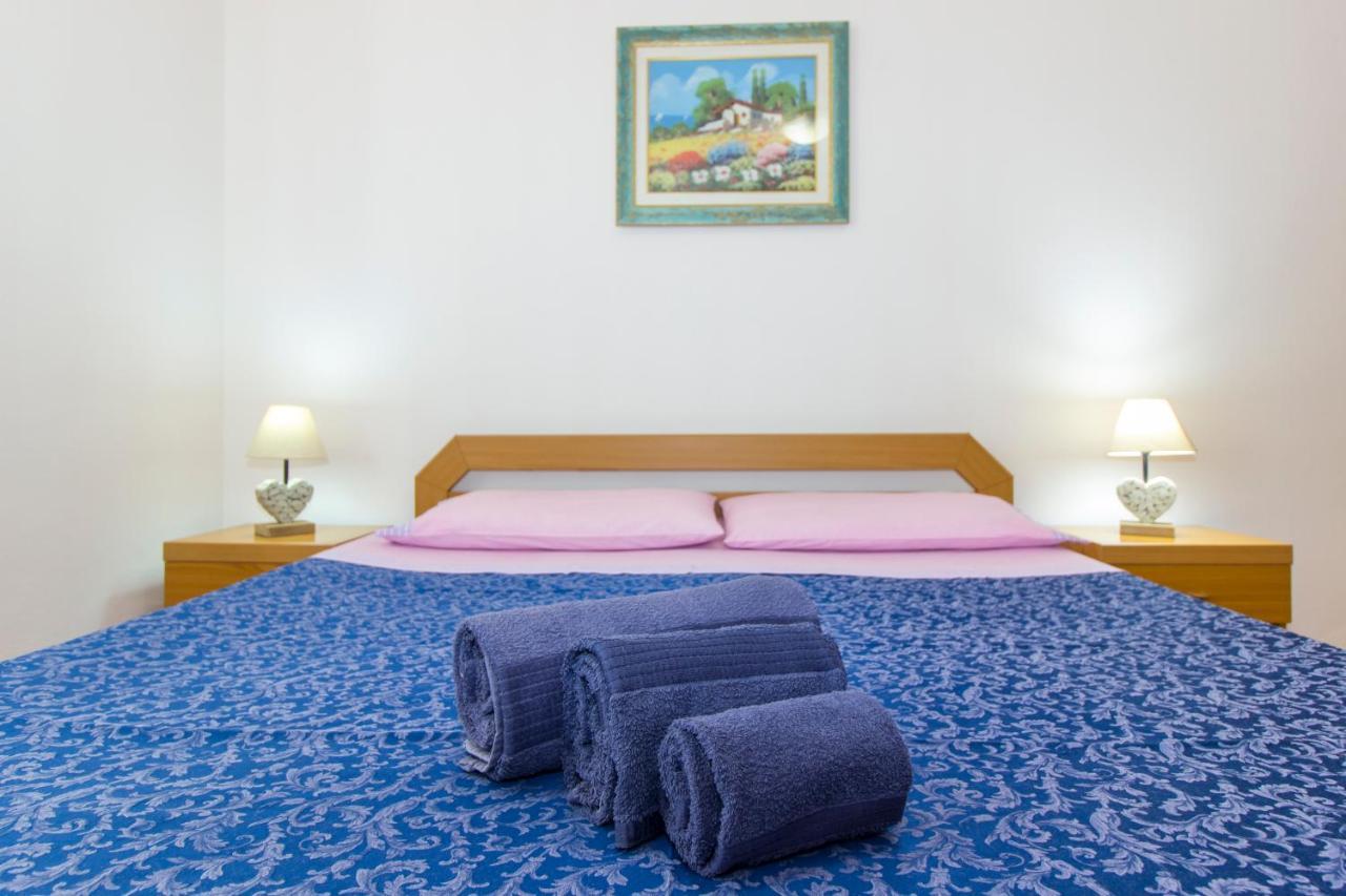Appartamenti In Villa Con Ampio Giardino Esterno 포사타 외부 사진